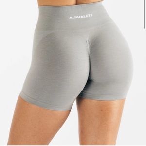 Alphalete 4.5in Amplify Shorts in size Small